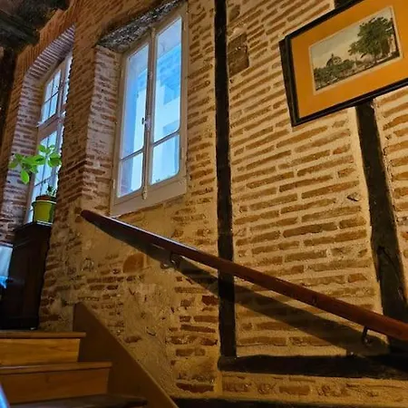 Sous Les Toits Du Vieux - 3eme Etage Apartamento *